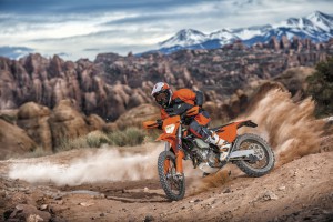 KTM_EXC MY 2017_Action 01