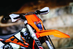 178537_KTM 250_300 EXC TPI MY 2018