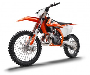 172338_KTM 250 SX left front MY 2018 studio