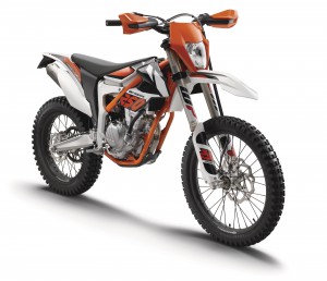 KTM FREERIDE 250 F MY 2018_Studio_right front