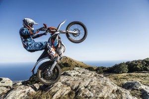 KTM FREERIDE E-XC MY2018_Action_01